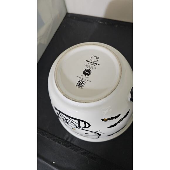 New Hello Kitty Ceramic Mixing Bowl Halloween Mummy Purple Bow By Zrike Brands - Picture 6 of 6